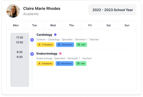 Classe365 teacher timetable for a school year, listing each class with its time, student count, attendance and LMS links
